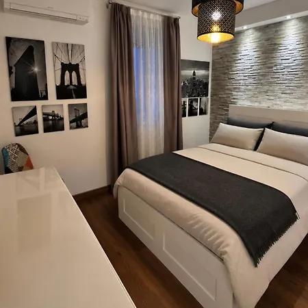 Candlelight Boutique In The Heart Of * Trieste